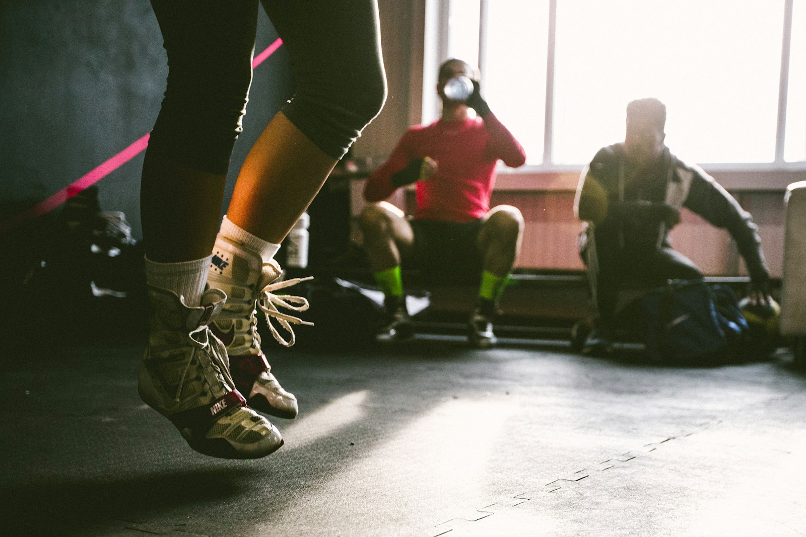 Révolutionnez Votre Routine Fitness : Tout sur l’Entraînement par Intervalles avec Corde à Sauter